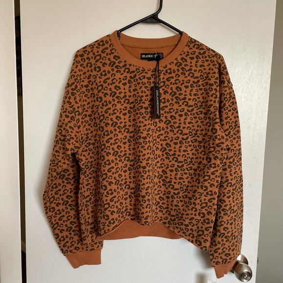 Blank NYC Tops - Blank NYC Cheetah Crop Sweater - Size S